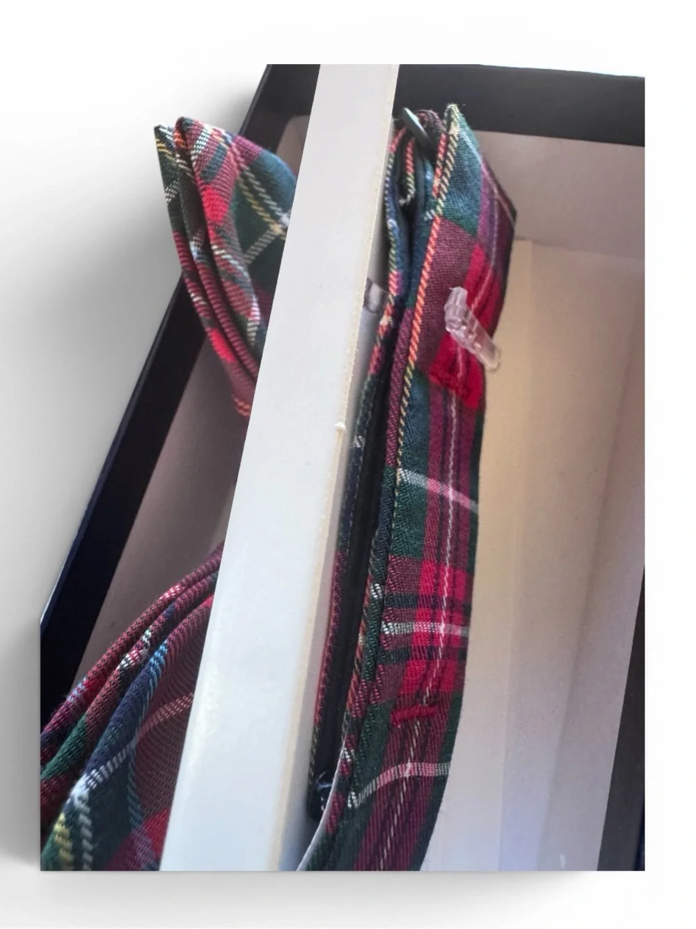 Vineyard Vines Boys Red Plaid, Pre-Tied Bow Tie